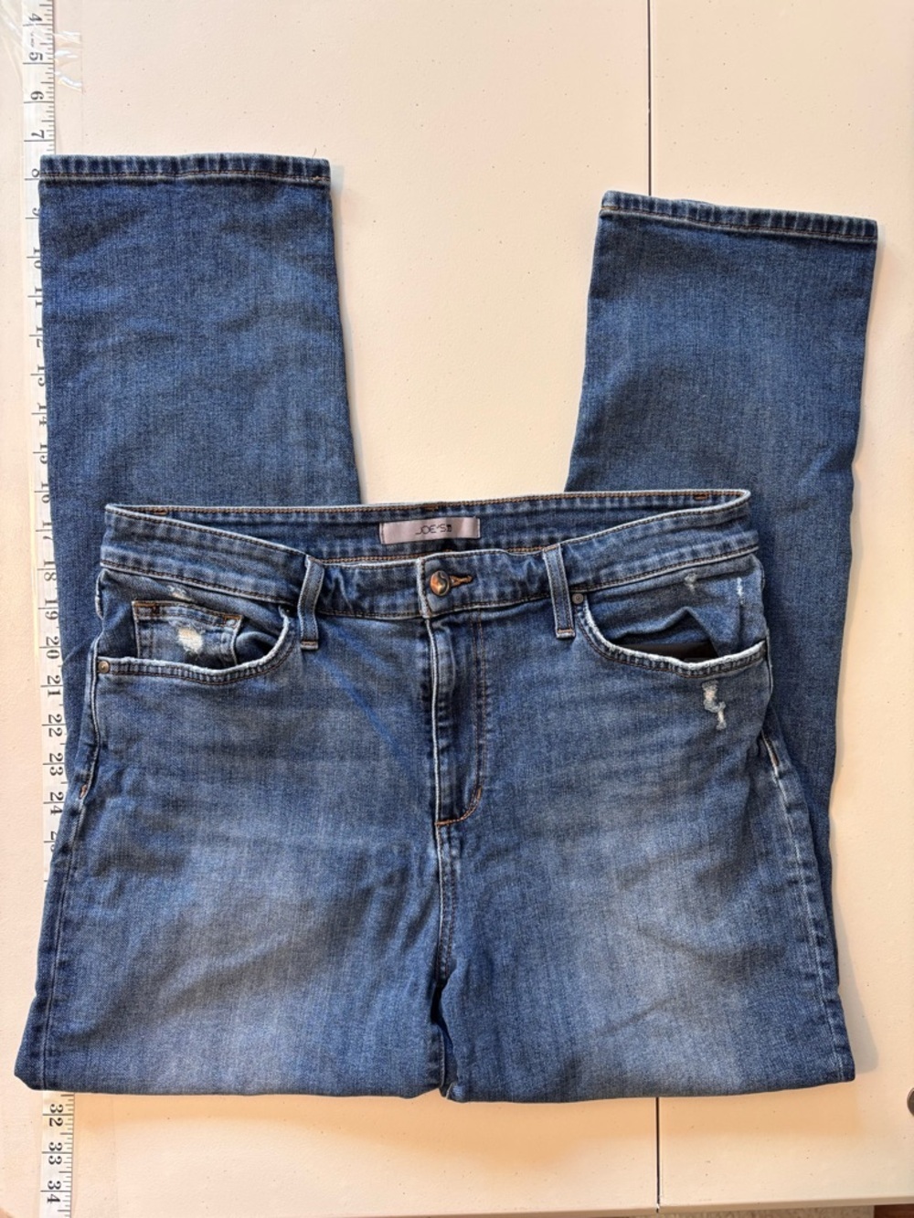 Joes Jeans Straight Leg Distressed Denim Size 32